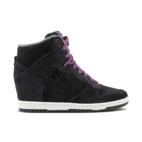 Nike Dunk Sky High Black
Court Purple Sneakers Size 8.5 - Picture 5 of 6
